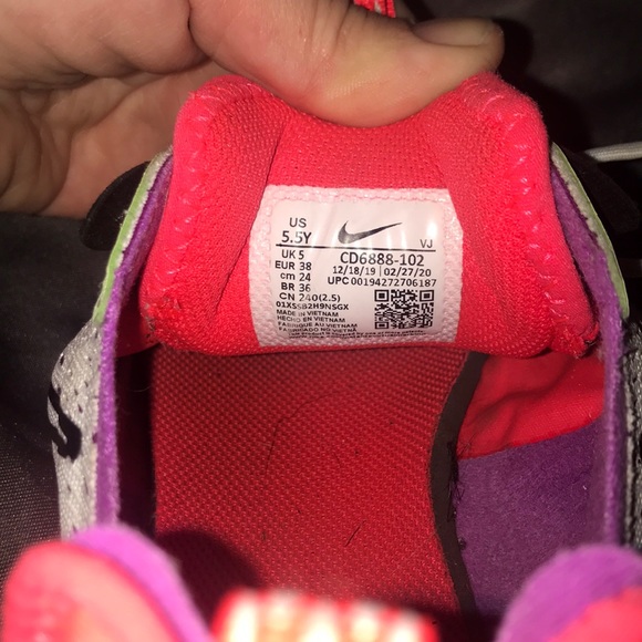 Nike React Running Shoes - Picture 5 of 5